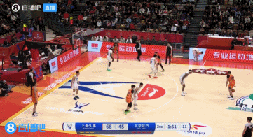  越投越自信！李添榮接連兩記三分強(qiáng)勢(shì)回應(yīng) 并重新拉開(kāi)比分！