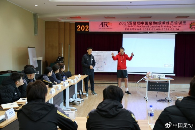  技術(shù)為王，中國足球踏上尋找靈魂之路
