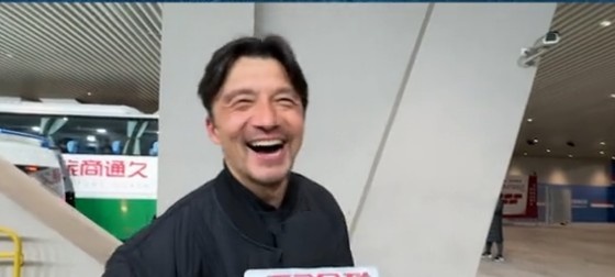  帶孩子和帶球隊哪個更累？謝暉笑言：都累，但帶孩子更累