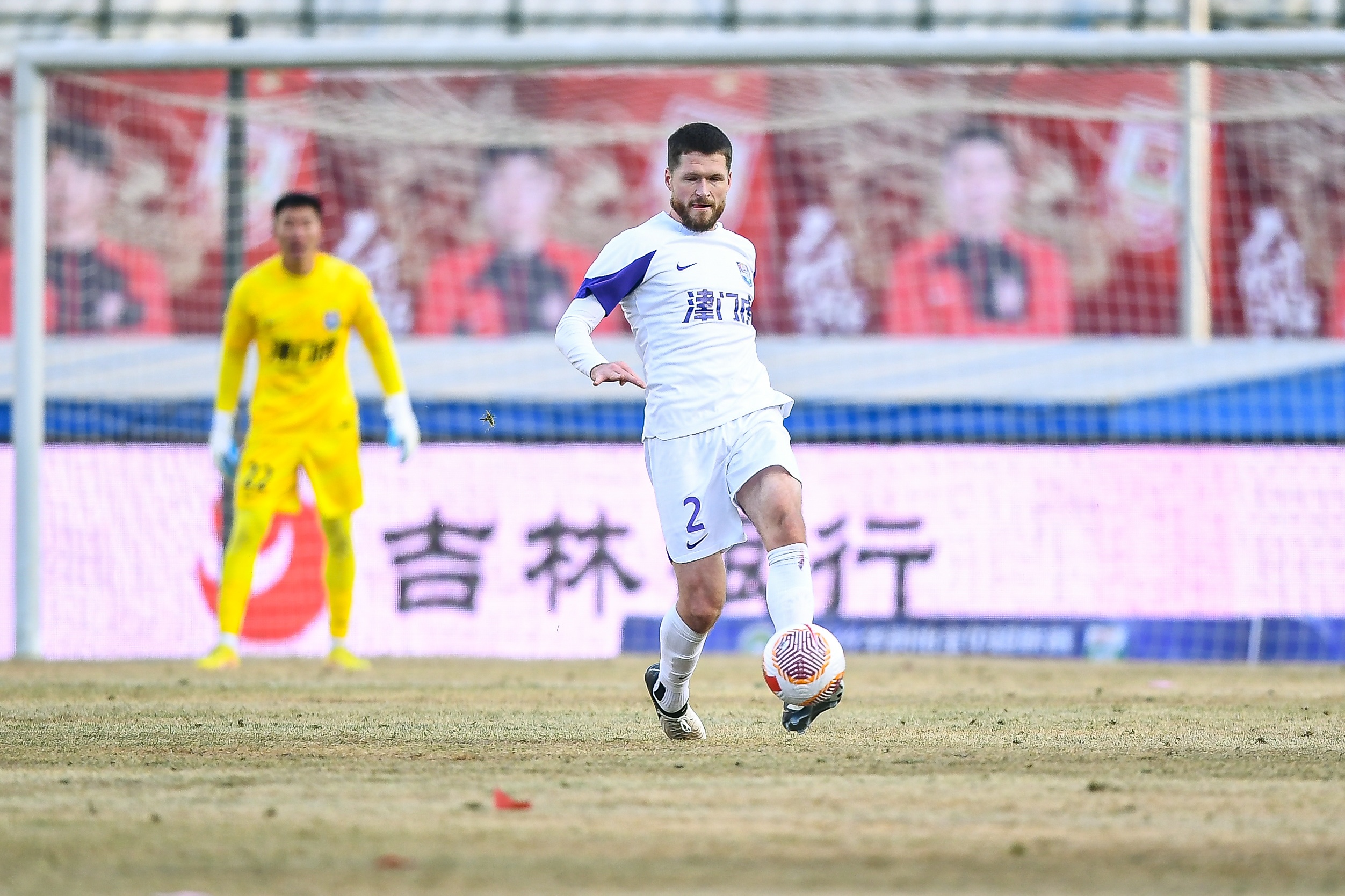  津門虎舊將亞冠對(duì)決格蘭特勝出，津媒：他離開津門虎因存?zhèn)‰[患