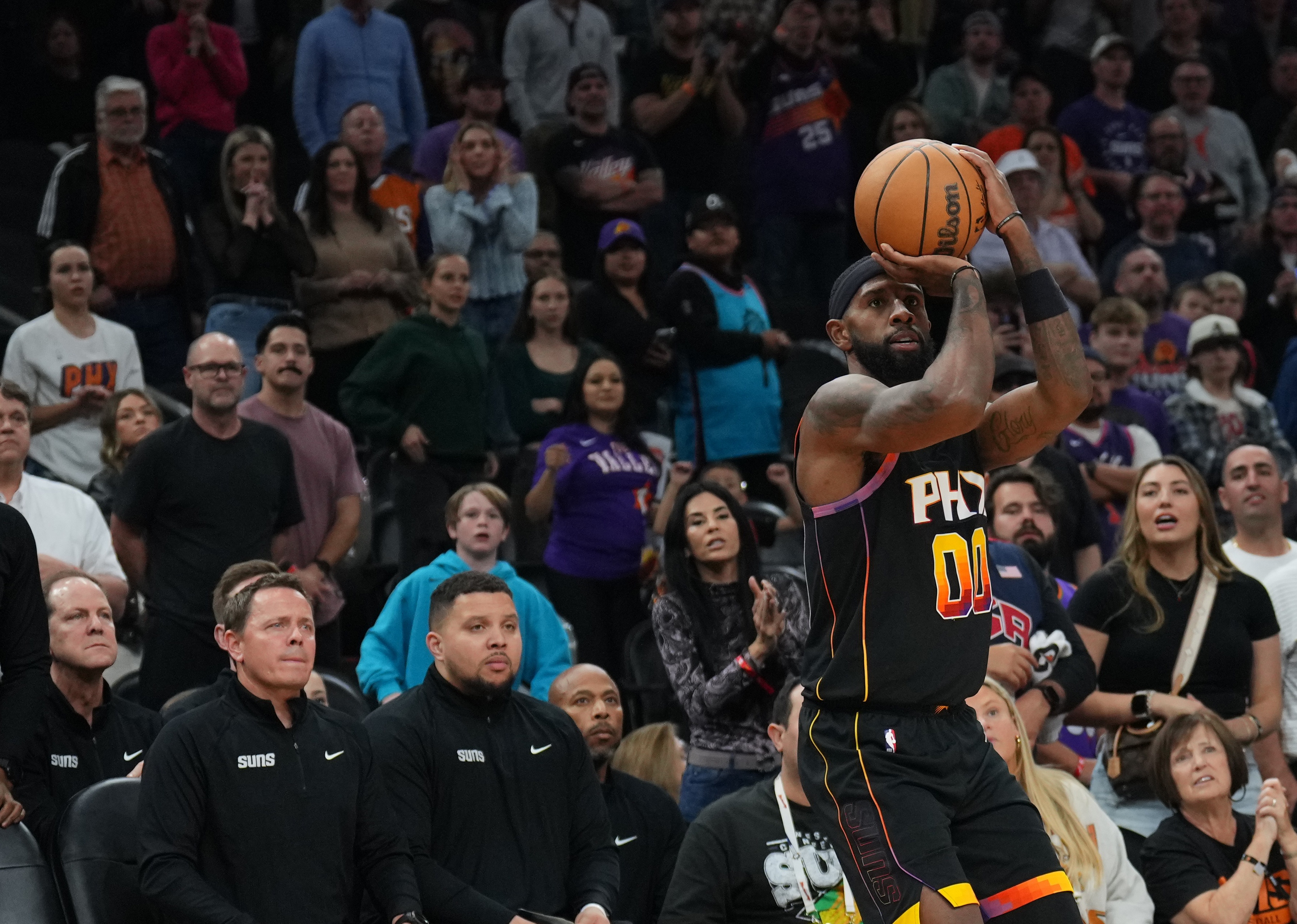  拼盡全力！羅伊斯-奧尼爾16中10空砍生涯新高27分 三分12中6